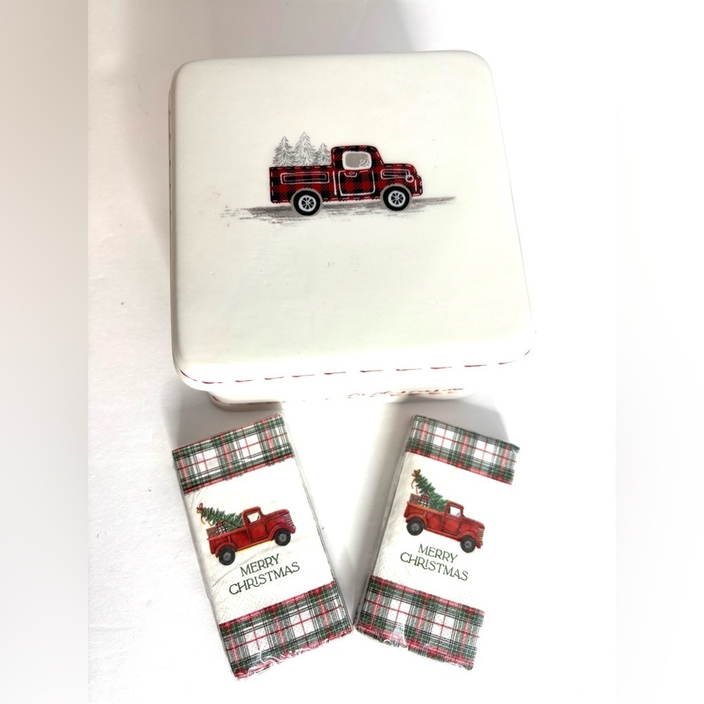 POTTER’S STUDIO CERAMIC CONTAINER & CHRISTMAS HANKIES